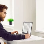 Control horario sin Excel: 5 errores que cometen las pymes y cómo solucionarlos