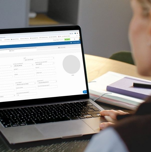 Software de fichaje laboral OnTime en pantalla